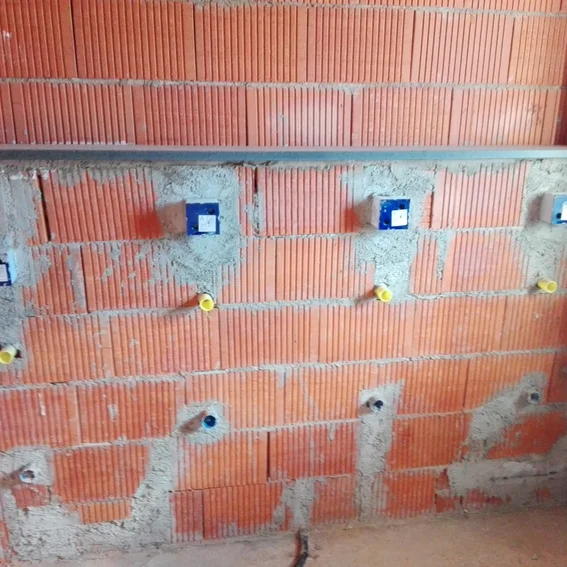 neubau_vorverputzen_2.jpeg